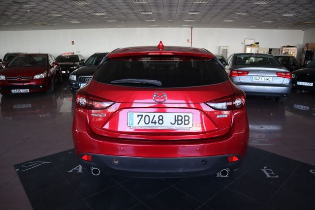 Mazda 3 2015