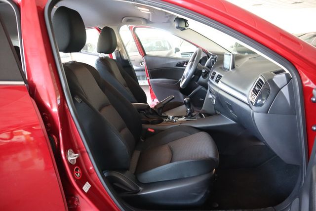 Mazda 3 2015