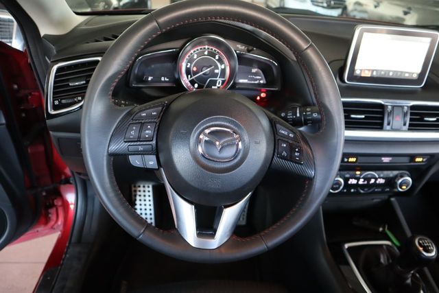Mazda 3 2015