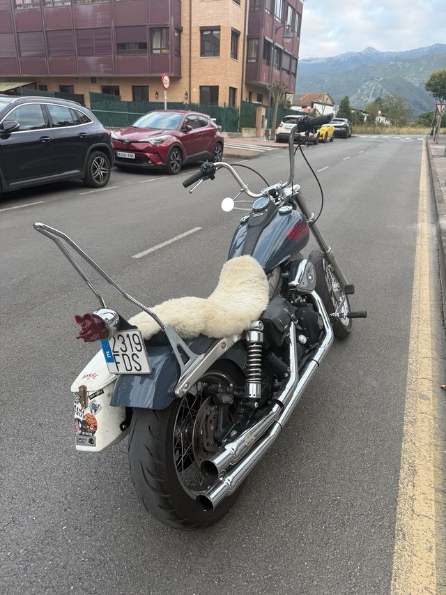 Harley Davidson Dyna Street Bob 2007