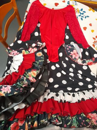 Vestidos de flamenca mujer  de niña talla 8
