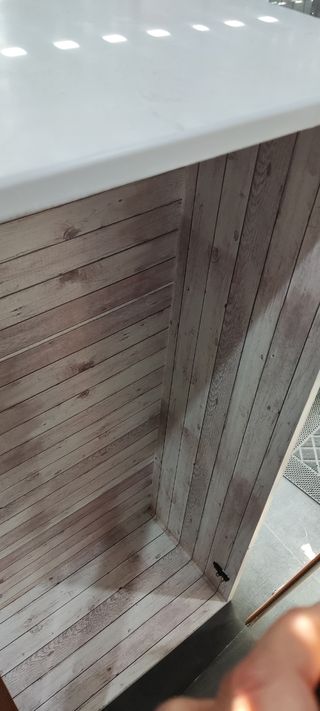 Vitrina-estantería madera-vidrio