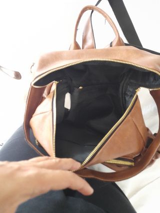 Mochila marrón mujer