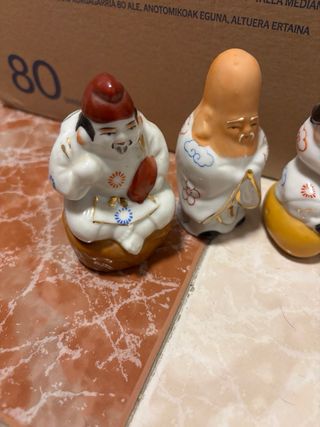 8 Figuras chinas de porcelana