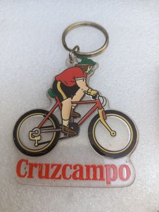 Lote Cerveza Cruzcampo: Mini botella & Llaveros