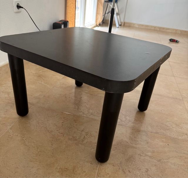 Mesa centro negra - madera