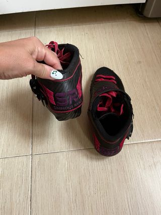 Patines Simons Rana - usados
NUMERO 36,5