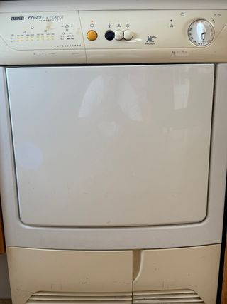 Secadora Zanussi - Condenser Dryer