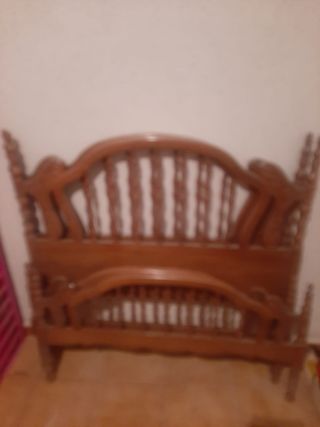 Cabecero cama madera marrón