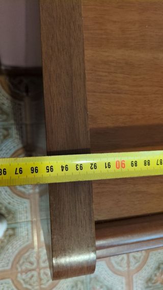 Escritorio madera ideal para espacios reducidos