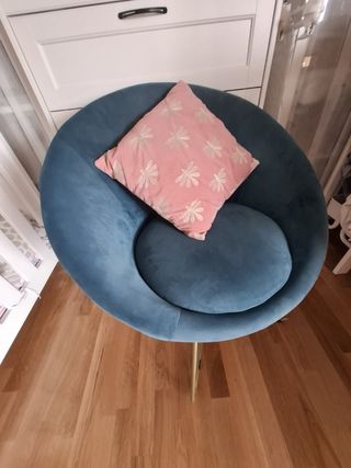 Sillón terciopelo azul - patas doradas