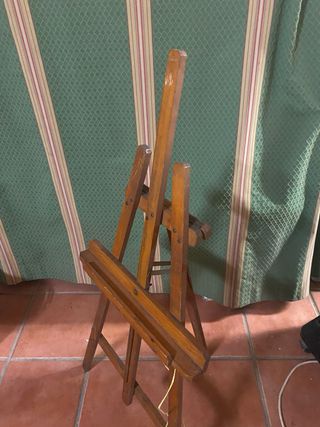 Caballete madera antiguo