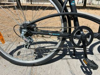 Bicicleta paseo btwin negra