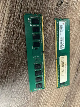 RAM ADATA DDR4 8GB (2 unidades)