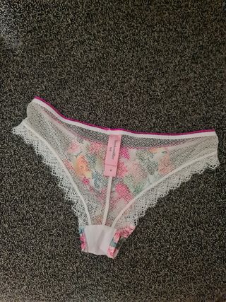 Conjunto lencería floral Hunkemoller