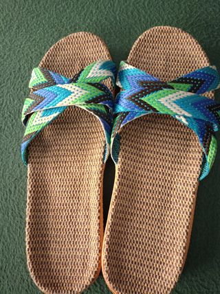 Chanclas étnicas azul-verde