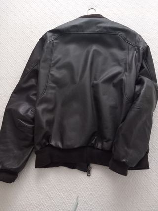 Chaqueta cuero marrón