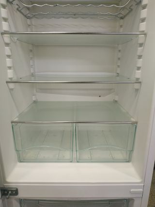Nevera Liebherr 2.00x60cm No Frost 