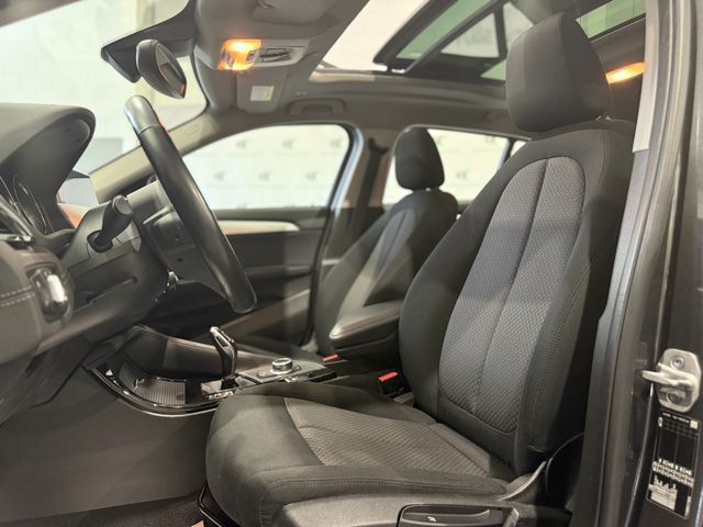 BMW X2 sDrive18d Business Auto