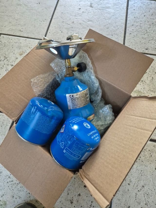 Fornello Campingaz + 2 cartucce