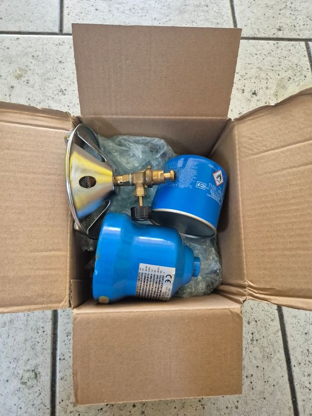 Fornello Campingaz + 2 cartucce