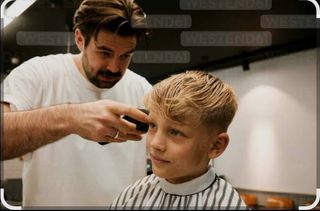 Barbería Cortes de pelo 3€ en linares