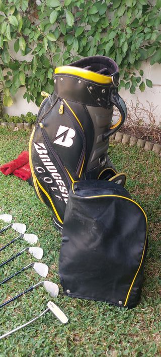 SET COMPLETO DE PALOS Y BOLSA DE GOLF