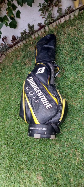 SET COMPLETO DE PALOS Y BOLSA DE GOLF