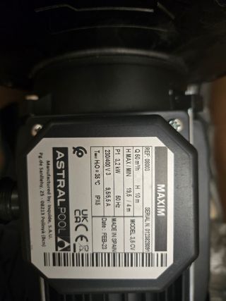 Bomba AstralPool MAXIM - Piscina