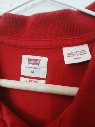 Polo Levi's rojo M