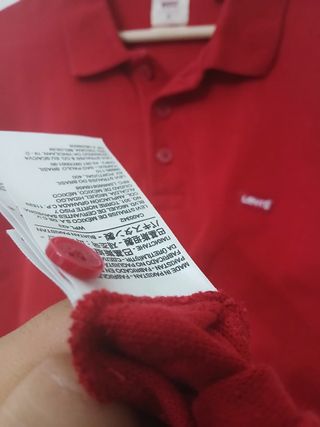 Polo Levi's rojo M