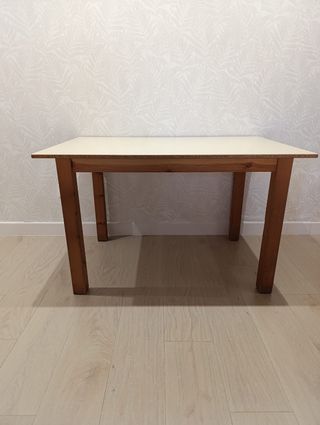 Mesa de madera