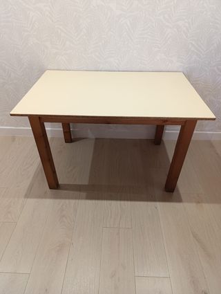 Mesa de madera