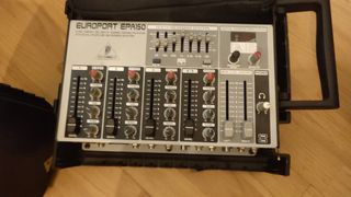 Altavoces Portátil Behringer EPA150