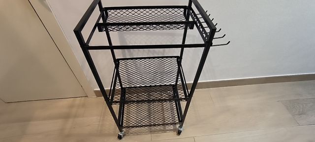 Carrito metálico organizador alimentos etc, ruedas