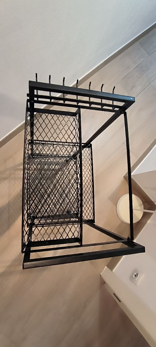 Carrito metálico organizador alimentos etc, ruedas