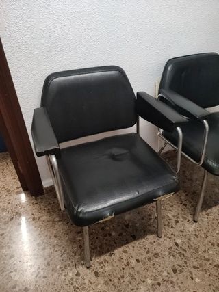2 Sillas vintage negras