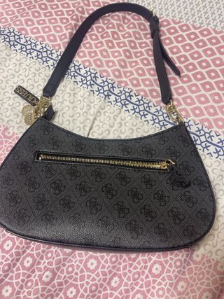 Bolso Guess bandolera negro