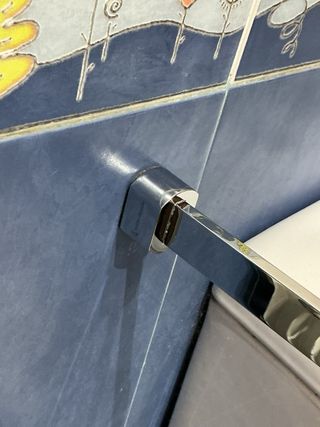 Portarrollos Baño - Metálico