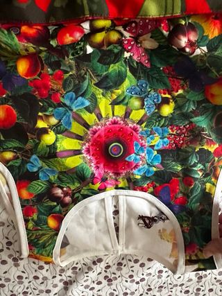 Bermudas Desigual rojas estampadas
