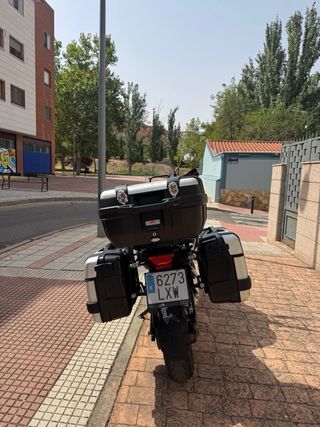 Benelli TRK 502 - Moto en perfecto estado