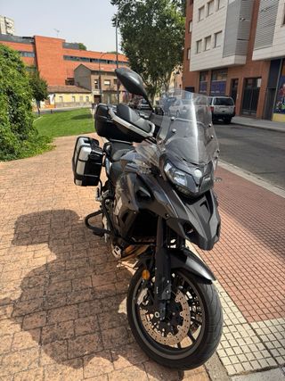 Benelli TRK 502 - Moto en perfecto estado