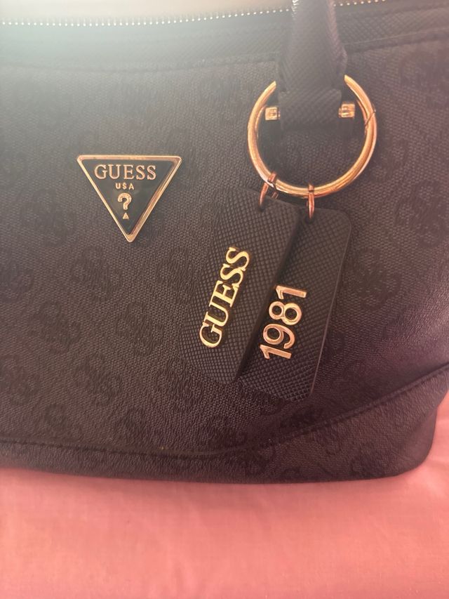 Bolso Guess negro