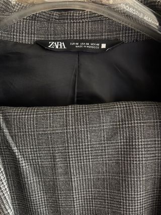 Traje Gris Zara - Chaqueta y Pantalón