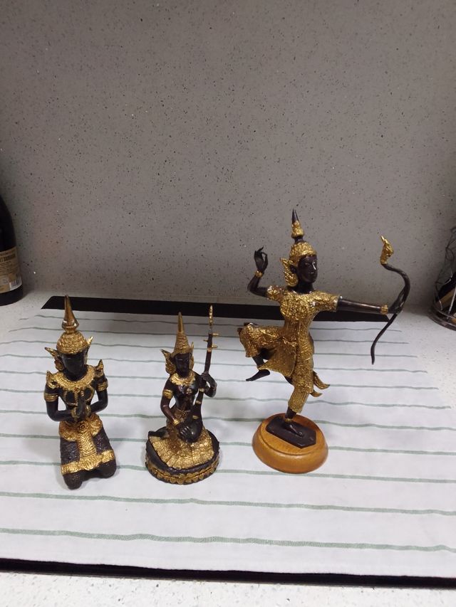 FIGURAS DE METAL ANTIGUAS