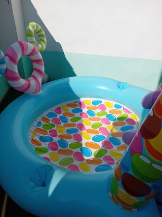 Piscina inflable Candy Zone