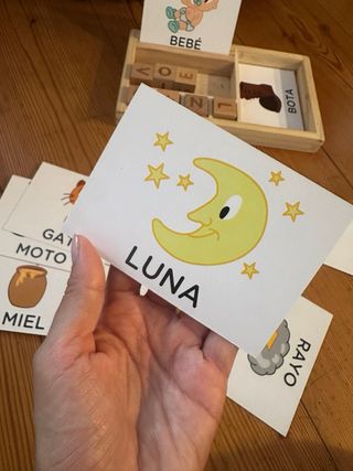 Juego aprendizaje lectura niños