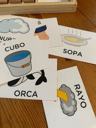 Juego aprendizaje lectura niños