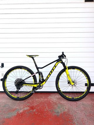 Scott Spark RC 900 World Cup Carbono bici MTB btt