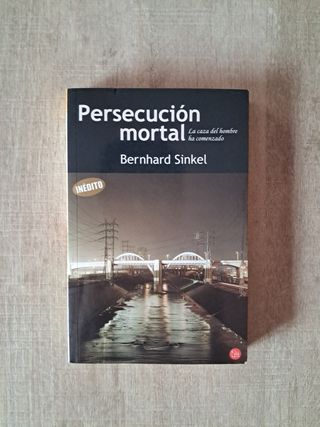 Lote de libros de adultos.